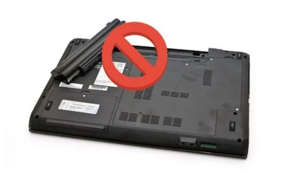 Có nên tháo pin khi dùng Laptop